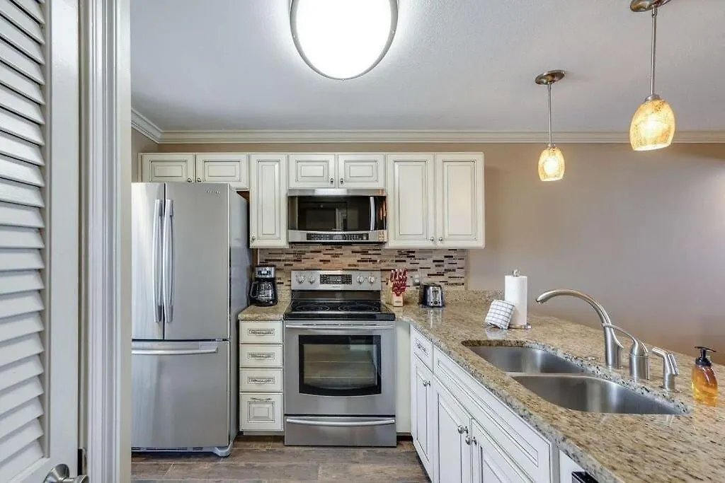 Апартаменты Edgewater Tower 1 #609 - Lagoon Tower - 2 Bedroom 2 Ba Панама-Сити США